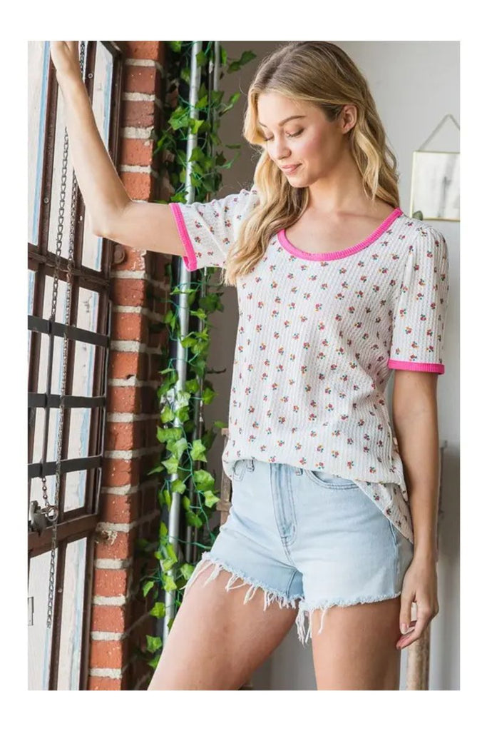 Women’s Ditsy Floral Tee – Contrast Trim Round Neck Short-Sleeve Knit Top