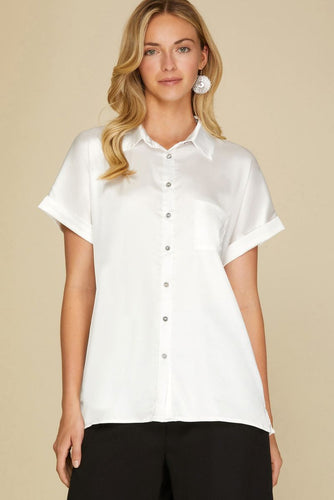 Women’s Satin-Feel Short Sleeve Button-Down Shirt – Relaxed Straight Fit with Rolled Cuffs & Chest Pocket