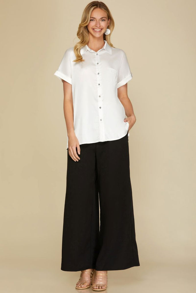 Women’s Satin-Feel Short Sleeve Button-Down Shirt – Relaxed Straight Fit with Rolled Cuffs & Chest Pocket