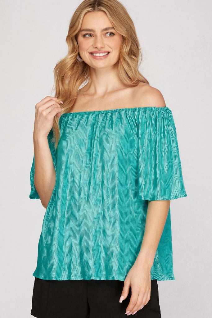 Women’s Off-Shoulder Crinkle-Texture Blouse – Relaxed Fit with Flared Half Sleeves
