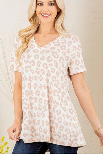 Women’s V-Neck Printed Tee – Loose A-Line Short Sleeve Casual Top